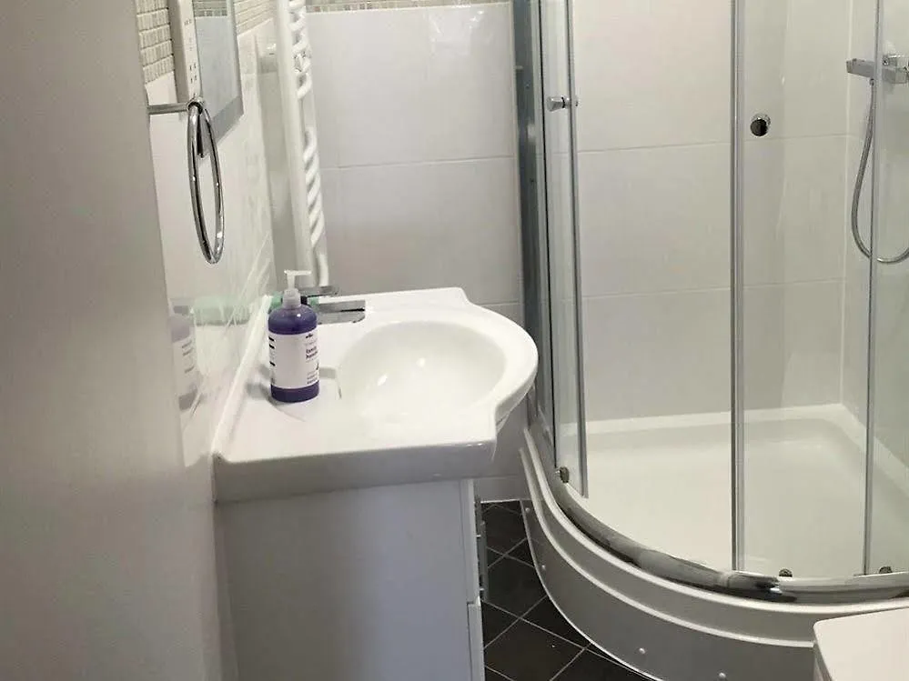 Ilford Central Luxury Apartments בריטניה