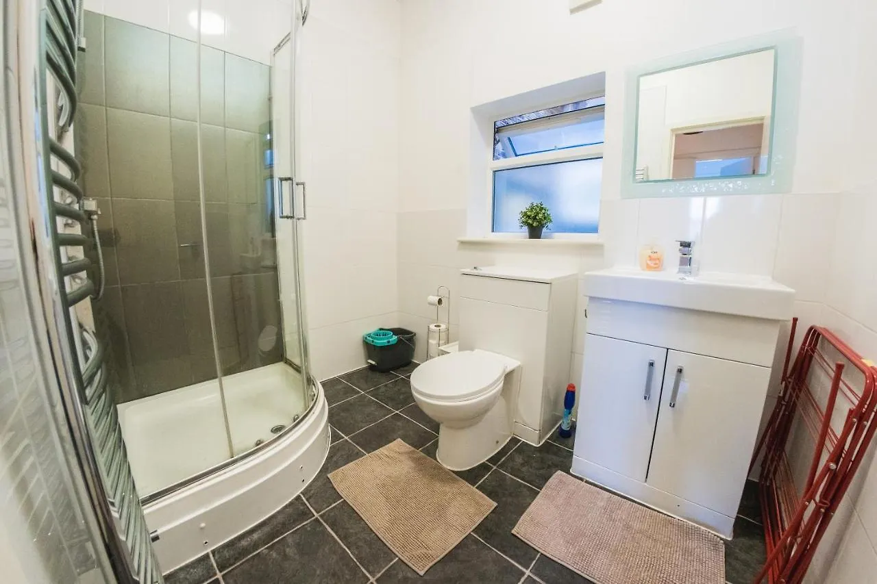 Ilford Central Luxury Apartments 0*,  בריטניה